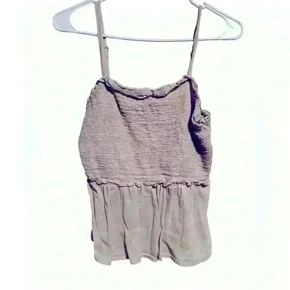 Old Navy Blush Peplum Fitted Tank Top | Pink Purple Smocked Shirt | Size Medium - Picture 3 of 3